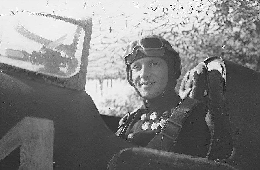 �������� �������� ���������� � ������ ������� �-16, ���� 1942 �.