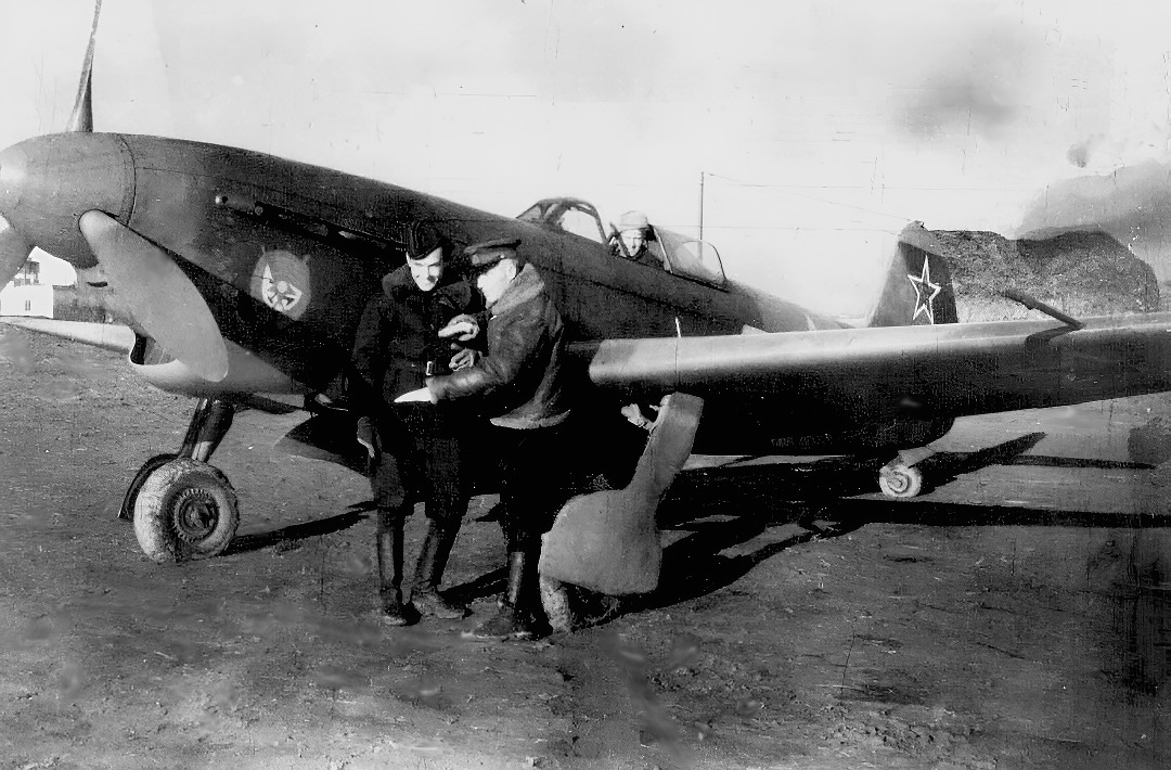 ������� ���� ���������� � ����������� � ��-9�, 1944 �.