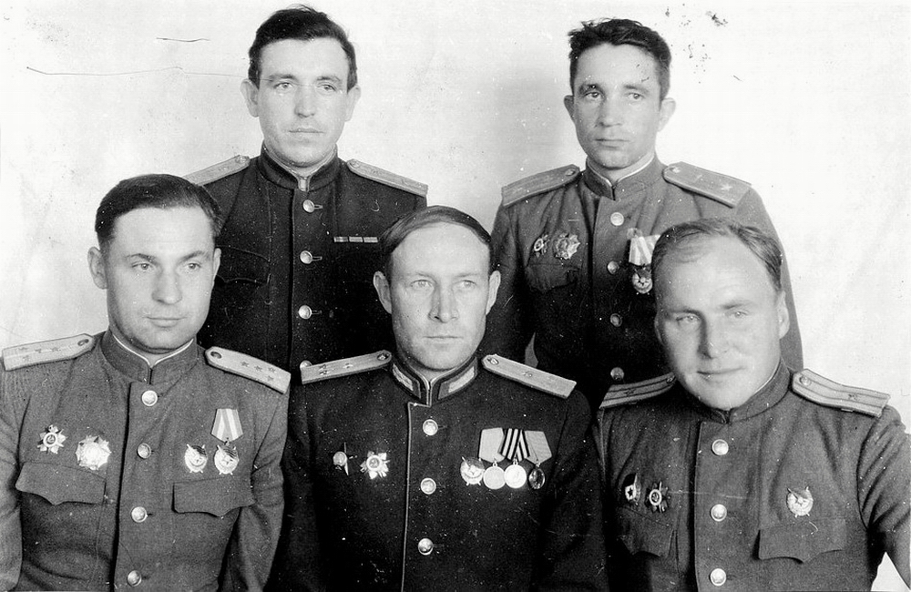 ������� ���� ���������� � ����������, 1945 �.