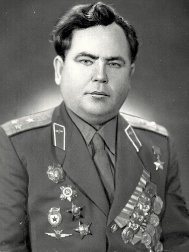 Гнездилов Иван Фёдорович