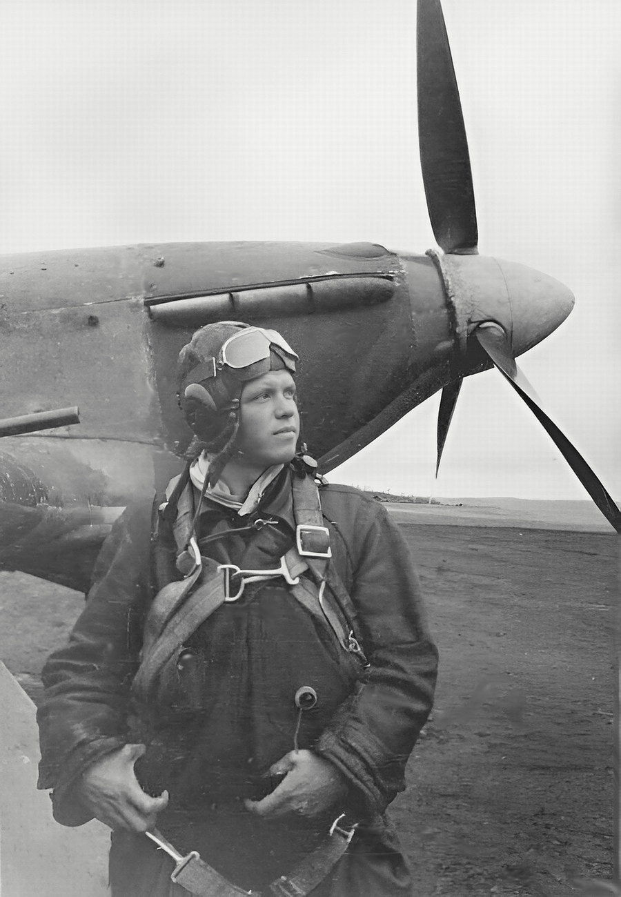 �������� ϸ�� ���������� � '����������', 1942 �.