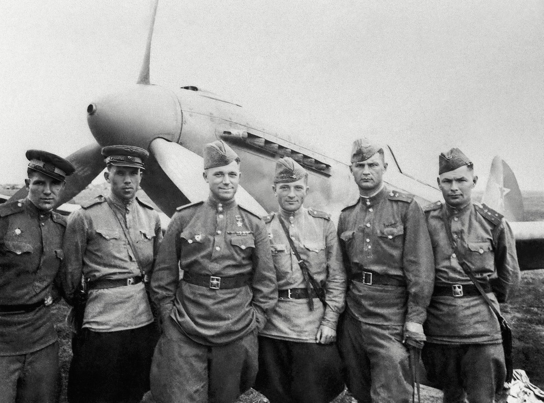 ������ ������� �������� � ���������� � ������� ��-9�, 1945 �.