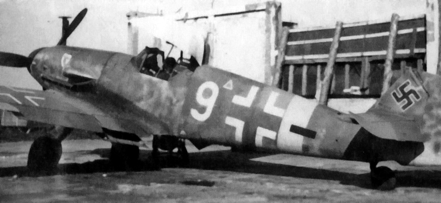 ����������� ������������ Bf 109G-4 �� ������ 4./JG 3 �� ���������, ����� 1943 ���� - ������ � ��������� ����� ������ | Warspot.ru