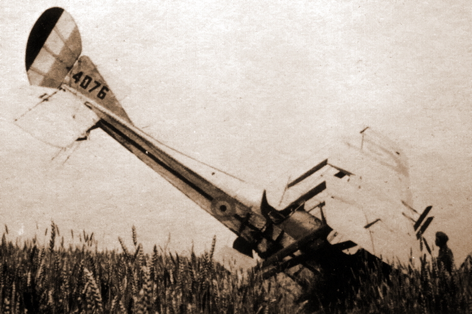 B.E.2c � �������� ������� 4076 � ���� �� ��������, �� ������� ���� ����� ������ 1916 ���� � 13-� ���������� RFC. ׸���� ������ ����� �������� � ����������� �������������� � ����������, ����� ������ ������� ������� �������������, �������� � ������ 1916 ���� - ������� � ������� ������� | Warspot.ru